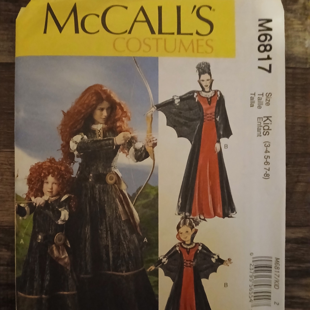 McCall's Kids Costume Sewing Pattern Size 3-8- Uncut